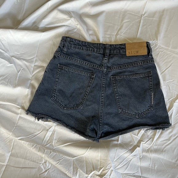 Neuw black denim shorts Lola - Picture 3 of 5